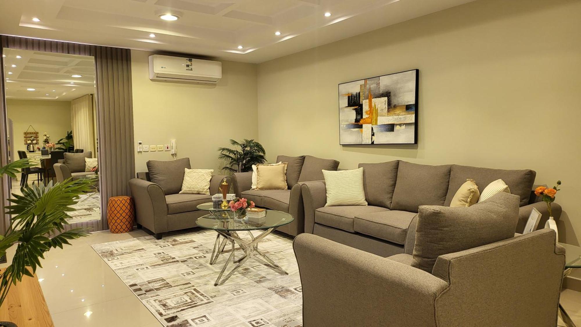 راقية Vip غرفتين وجلسة خارجية * Riyadh